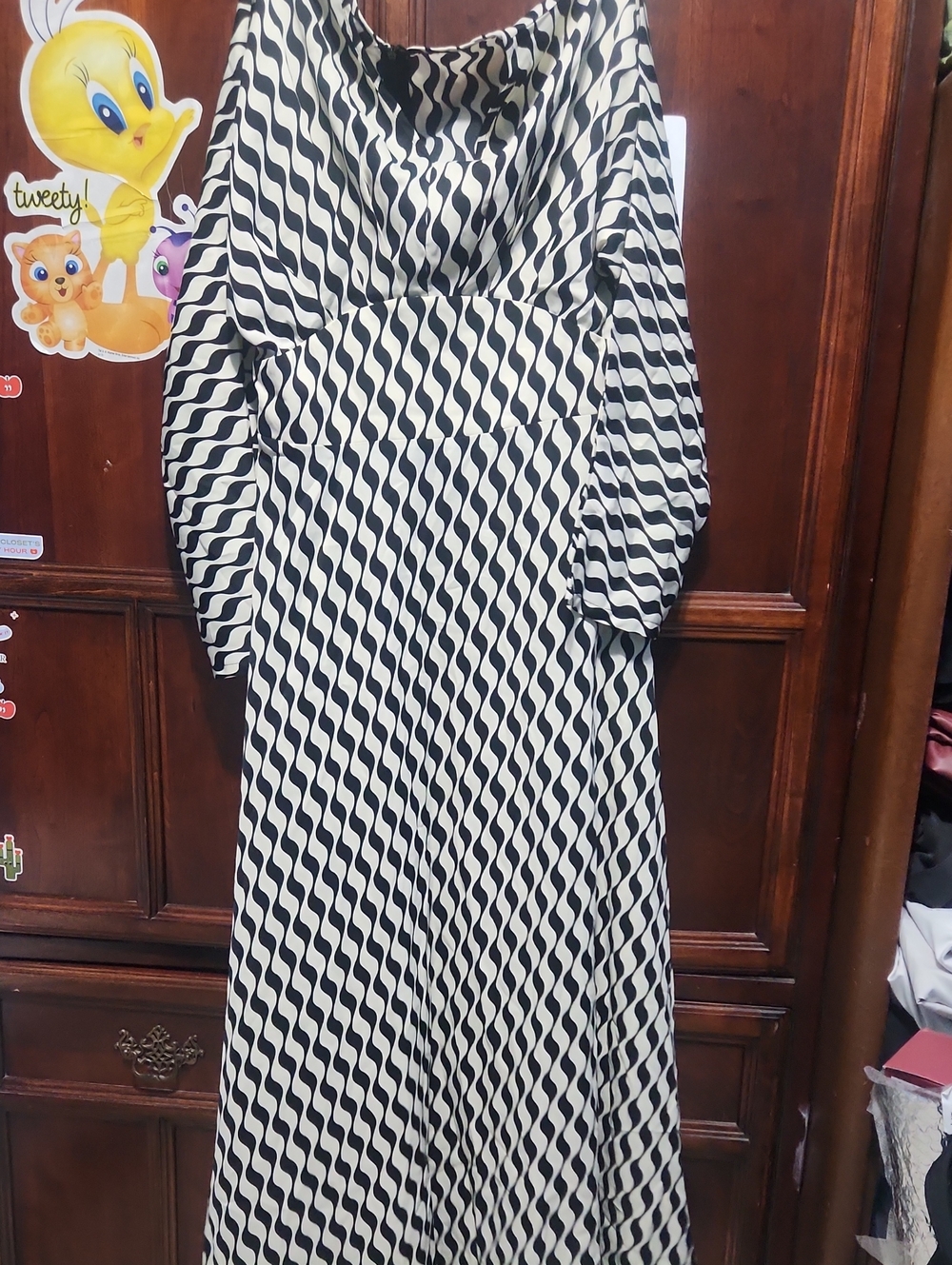 Monochrome Black and White Wave-Print Maxi Dress